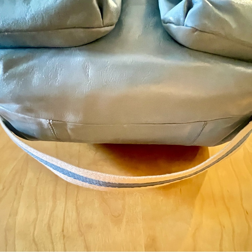 Coach Poppy Sky Blue Leather Shoulder Bag - Picture 13 of 14